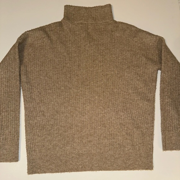 LOFT Women’s Sweater Small Tan Wool Blend 1/4 Zip Pullover Gold Zipper - Picture 7 of 8